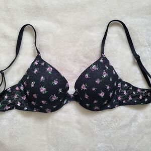 PINK Victoria's Secret Black Floral Print Bra
